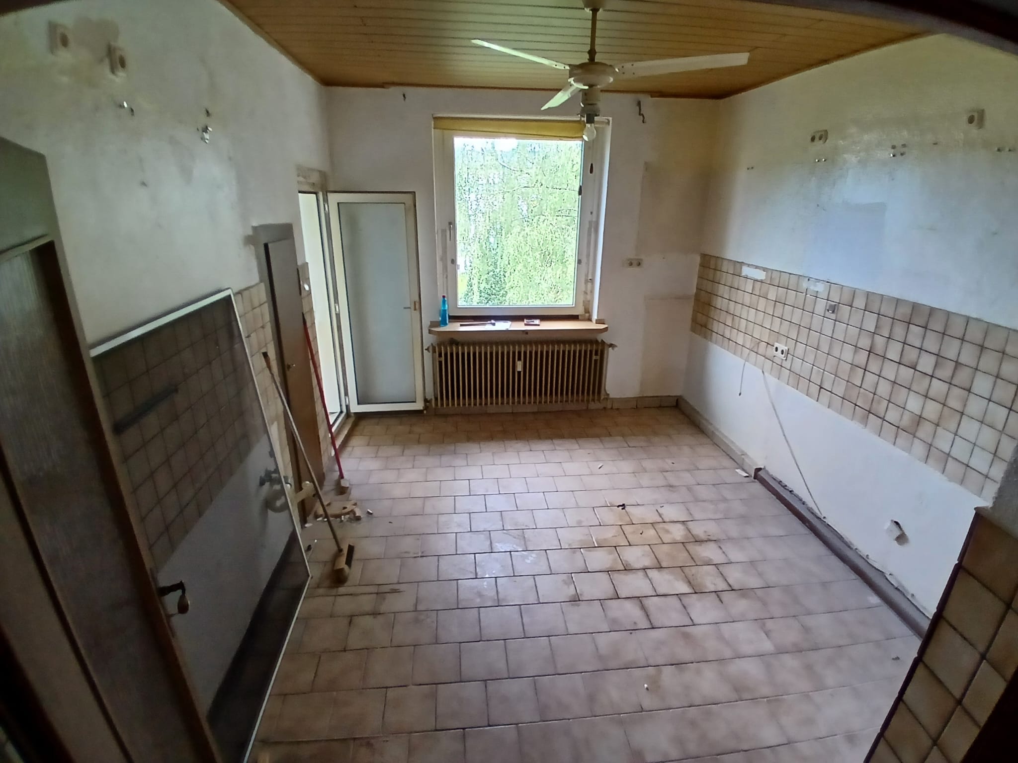 Küche nach der Entrümpelung